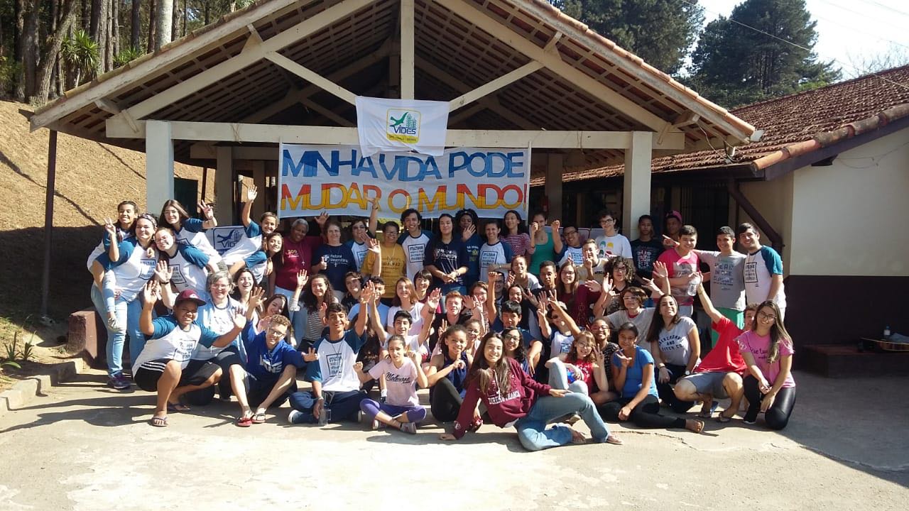 Alunos do Grupo de Voluntariado promovem ação em Obra Social Salesiana