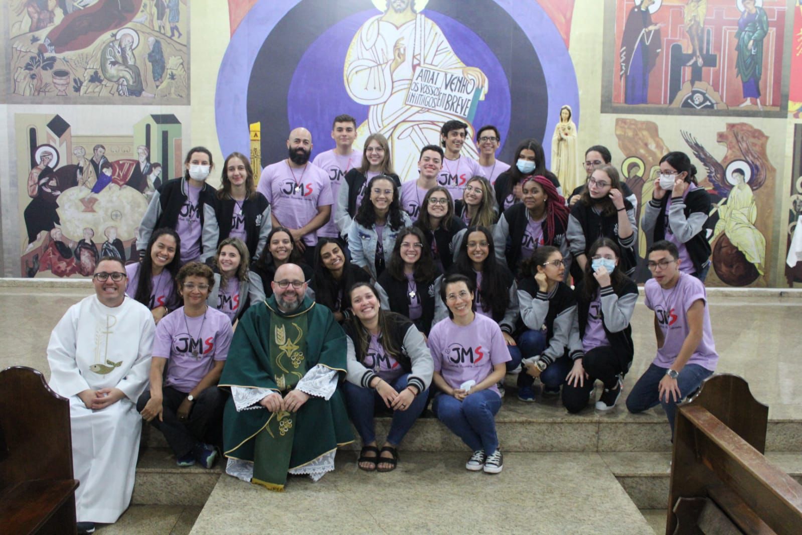 Paróquia Santo Antônio, de Tambaú, recebe missionários do Colégio Auxiliadora